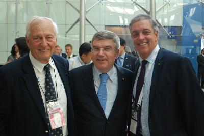 Andres Botero, IWWF Emeritus President and IWWF President Kuno Ritschard with the new IOC President Thomas Bach from Germany. 